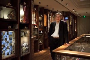 Pamuk_in_the_Museum_of_Innocence