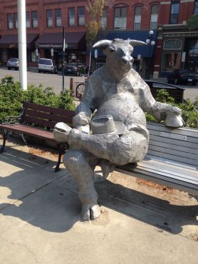 The Ellensburg Bull by Rich Beyer
